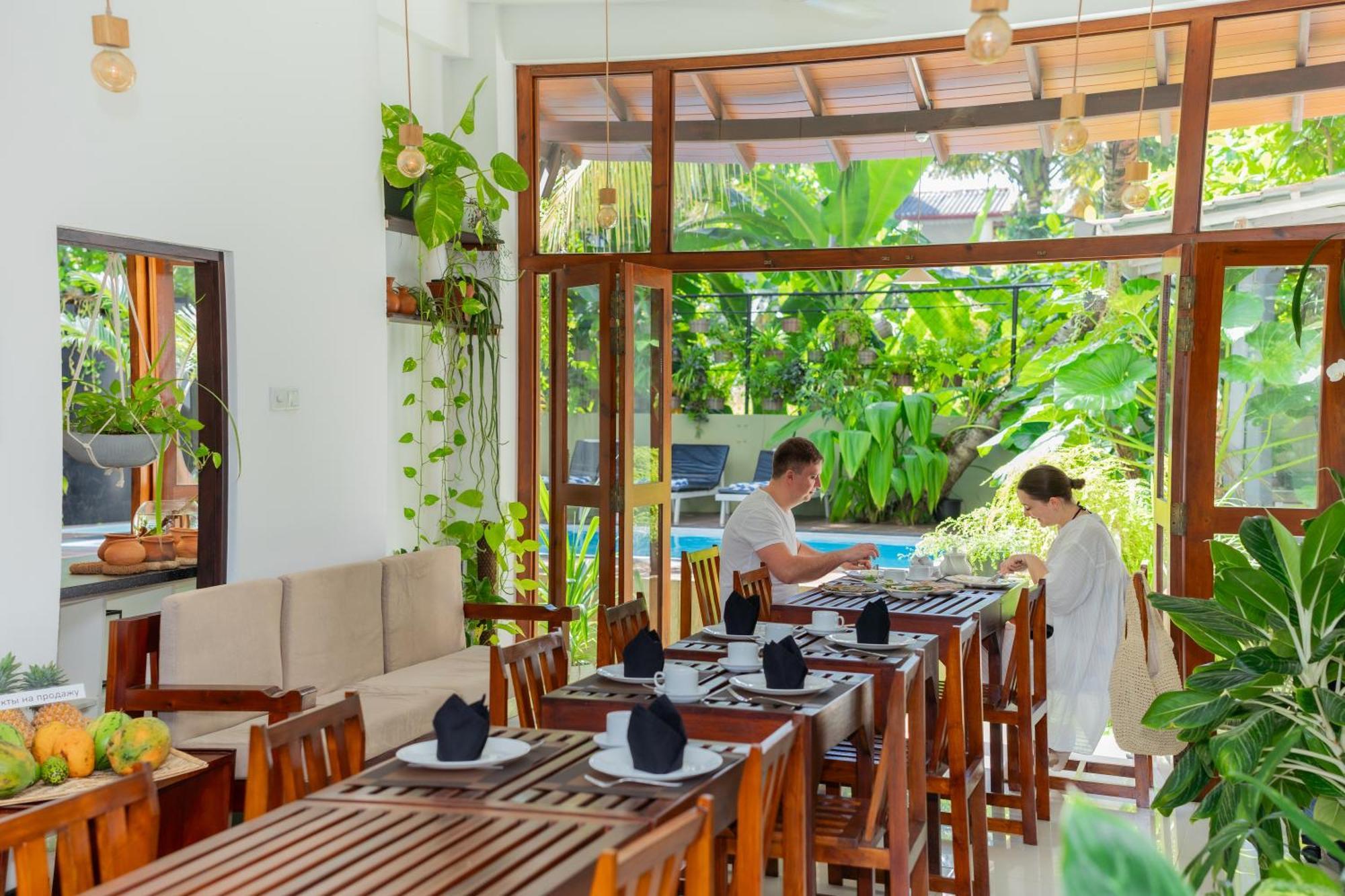 Sea Cloud Hotel Unawatuna Exterior photo